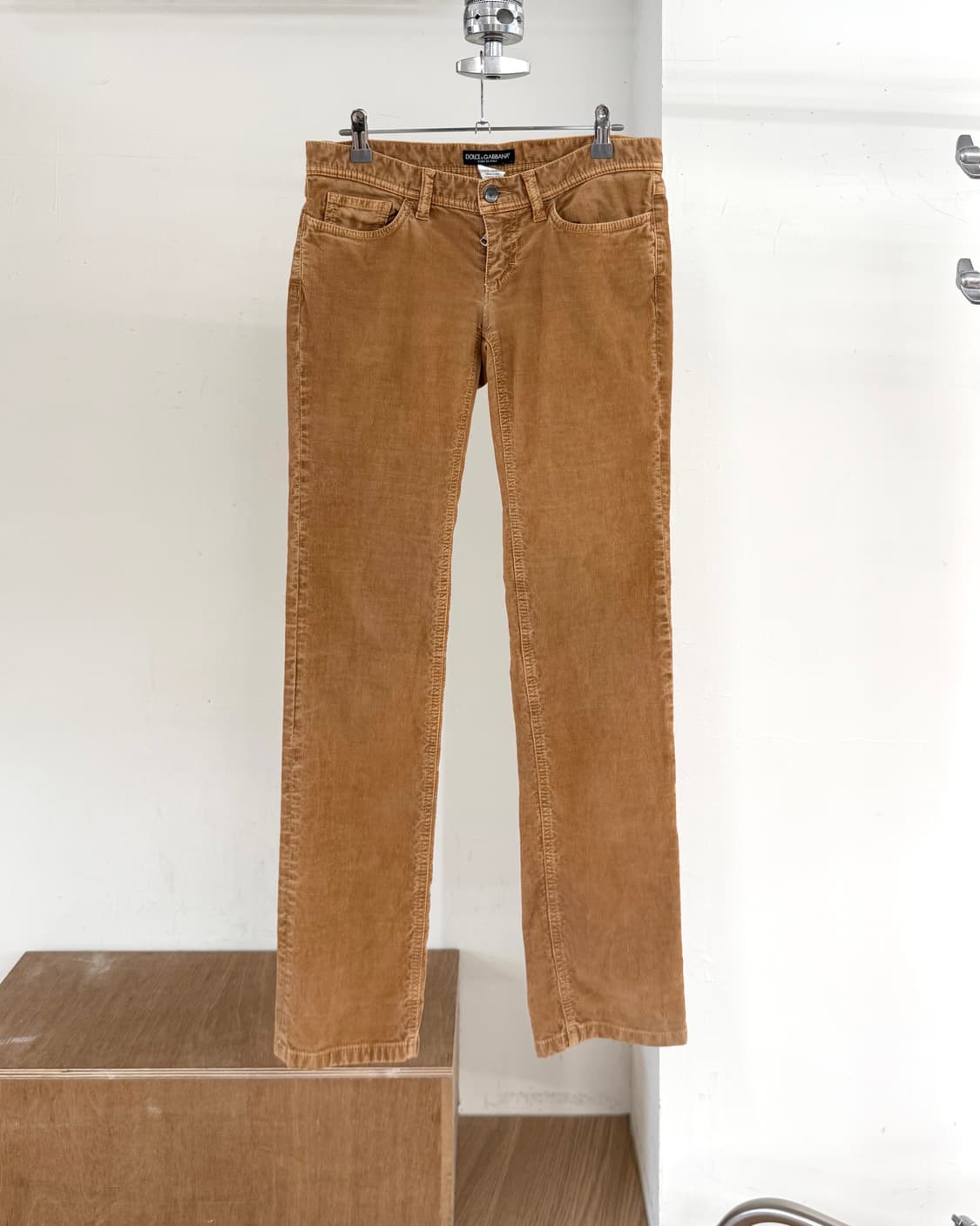 돌체앤가바나 카라멜 코듀로이 로우라이즈 팬츠 상품이미지1