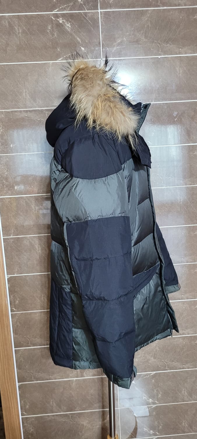 (남성105사이즈) 칸투칸 겨울 패딩(오리털100) 상품이미지3