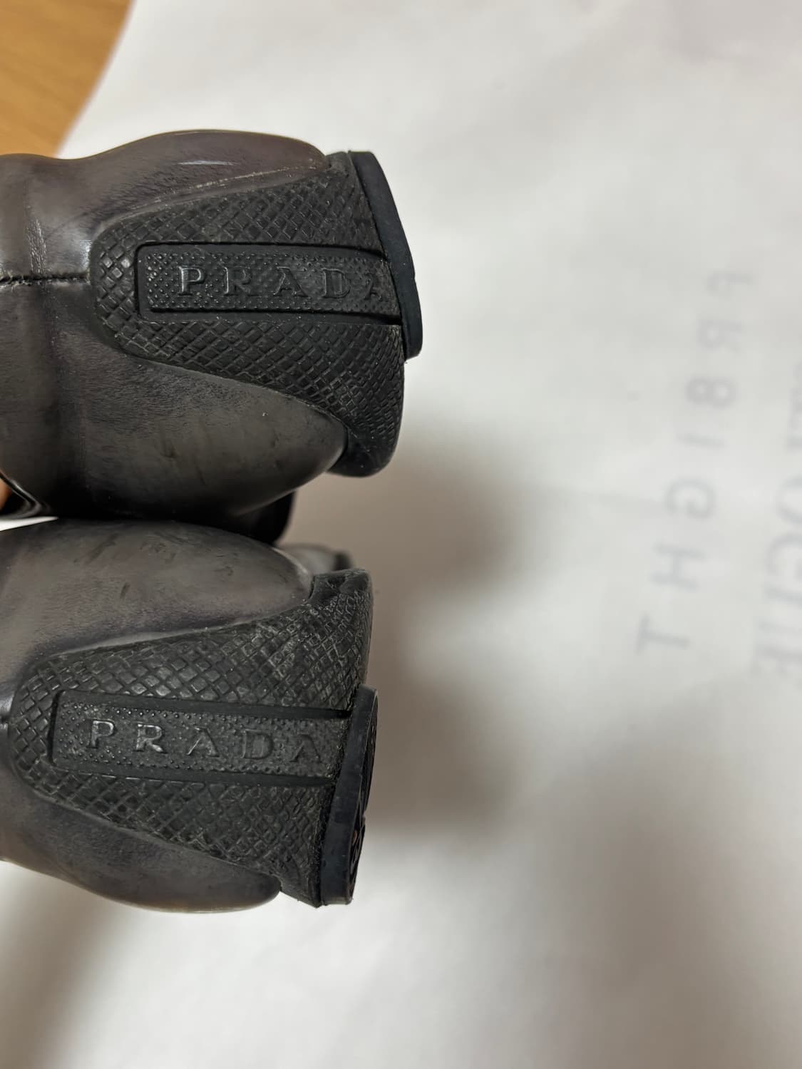 (255) 프라다 가죽 스니커즈 신발 상품이미지5