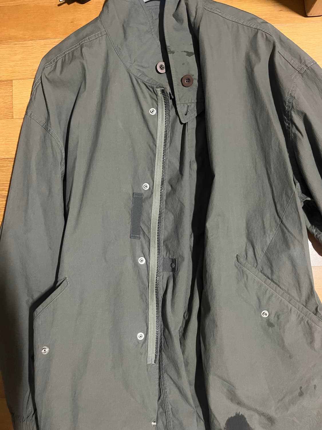 폴리테루 델파카 올리브 그레이 3 상품이미지2