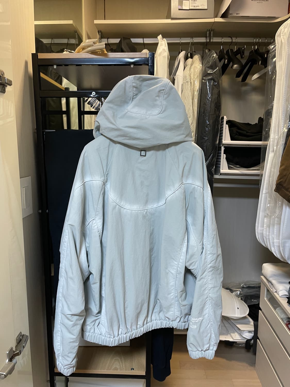 우영미 25SS 스프레이 나일론 후드자켓 48사이즈 상품이미지3