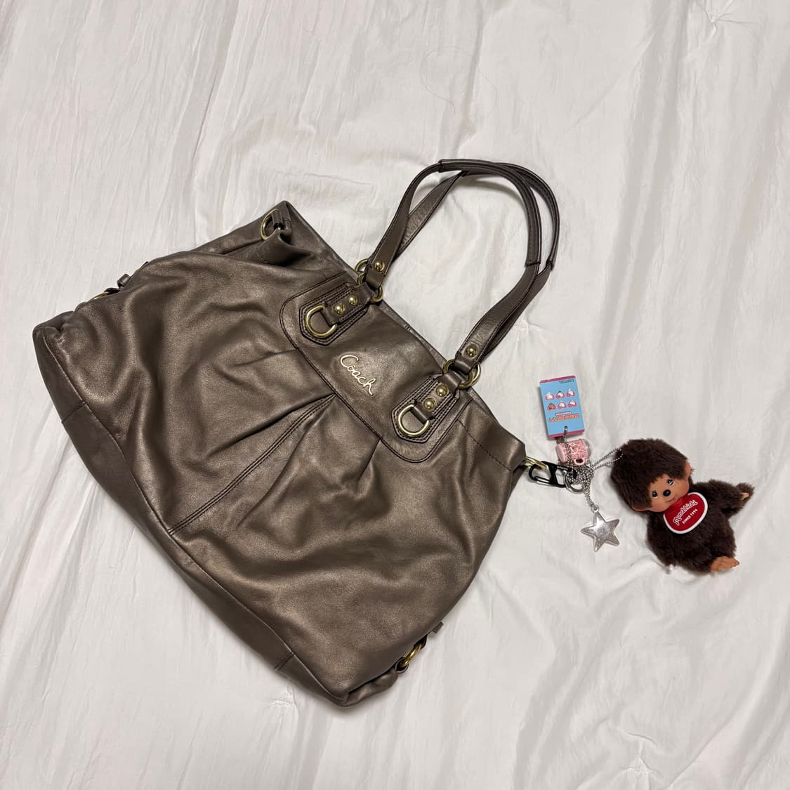 Coach glitter shoulder bag 상품이미지2