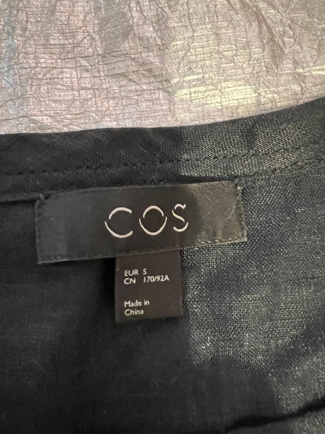 cos 린넨 셔츠 검정 상품이미지2