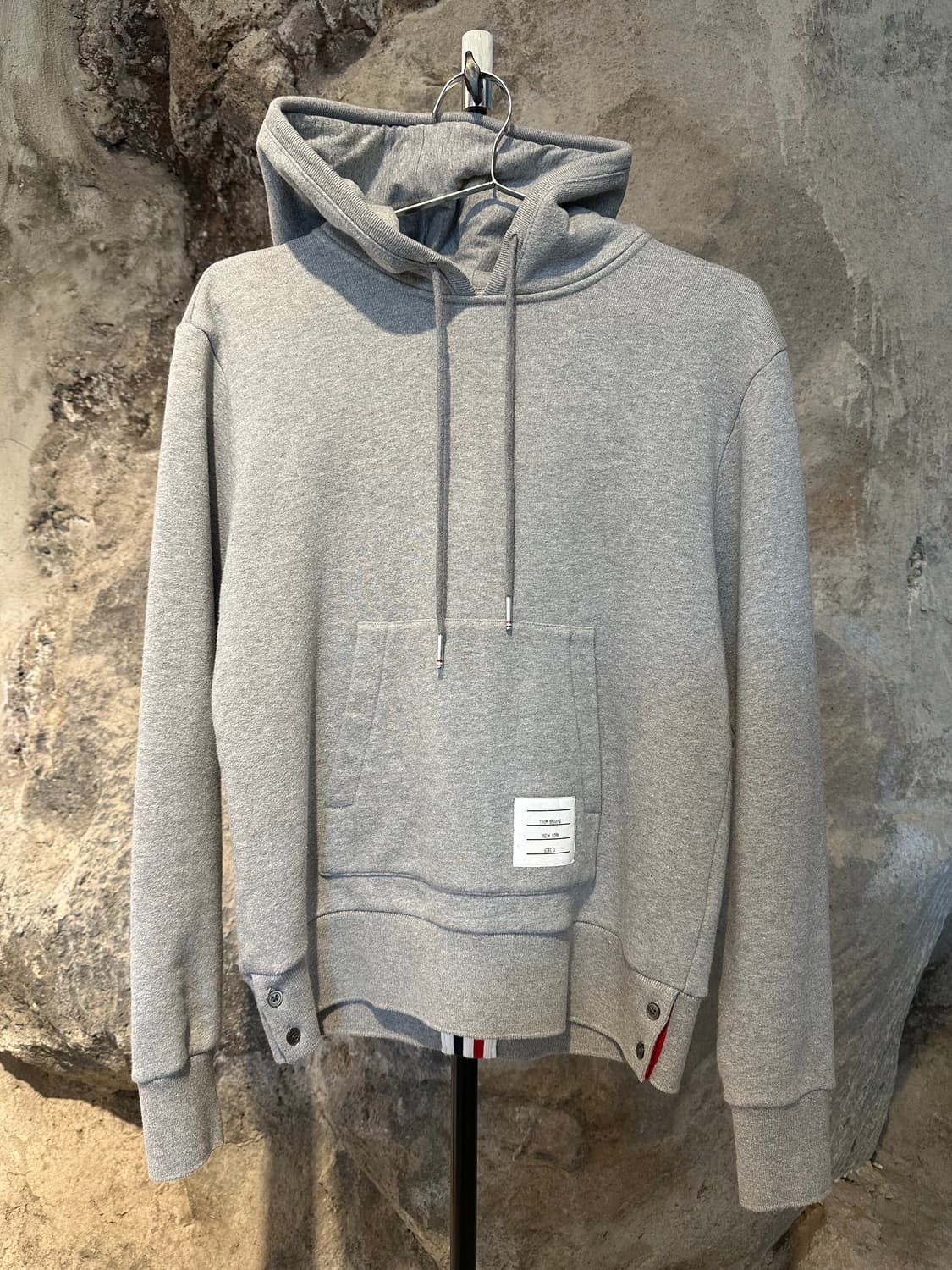 톰브라운 후드 상품이미지1