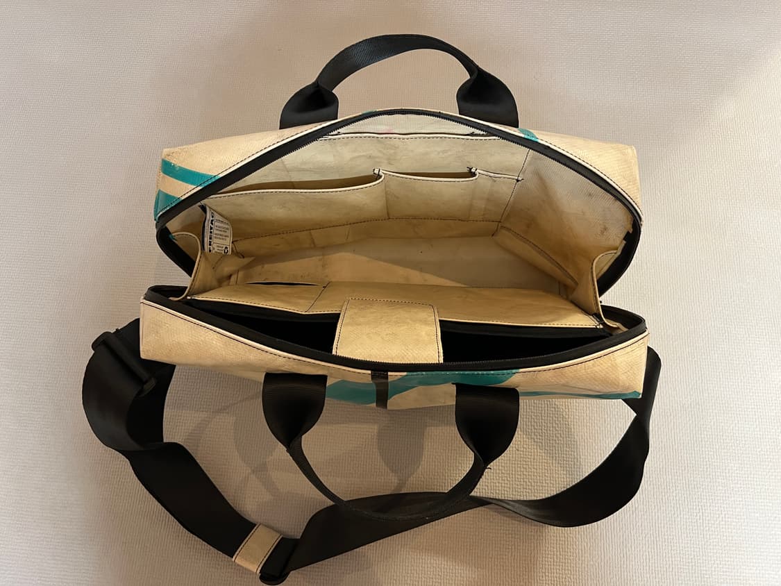 프라이탁 로이(화이트/민트) 상품이미지5