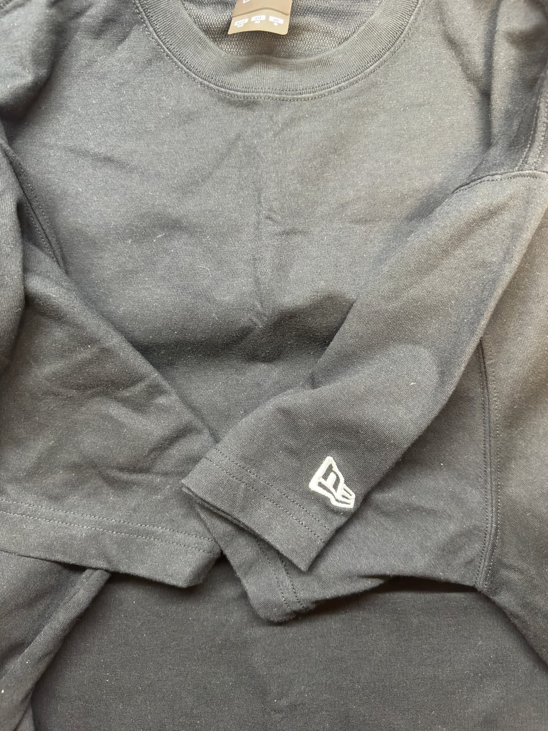 레드불 오라클 레이싱x뉴에라 F1 포토 티셔츠 판매합니다 상품이미지4