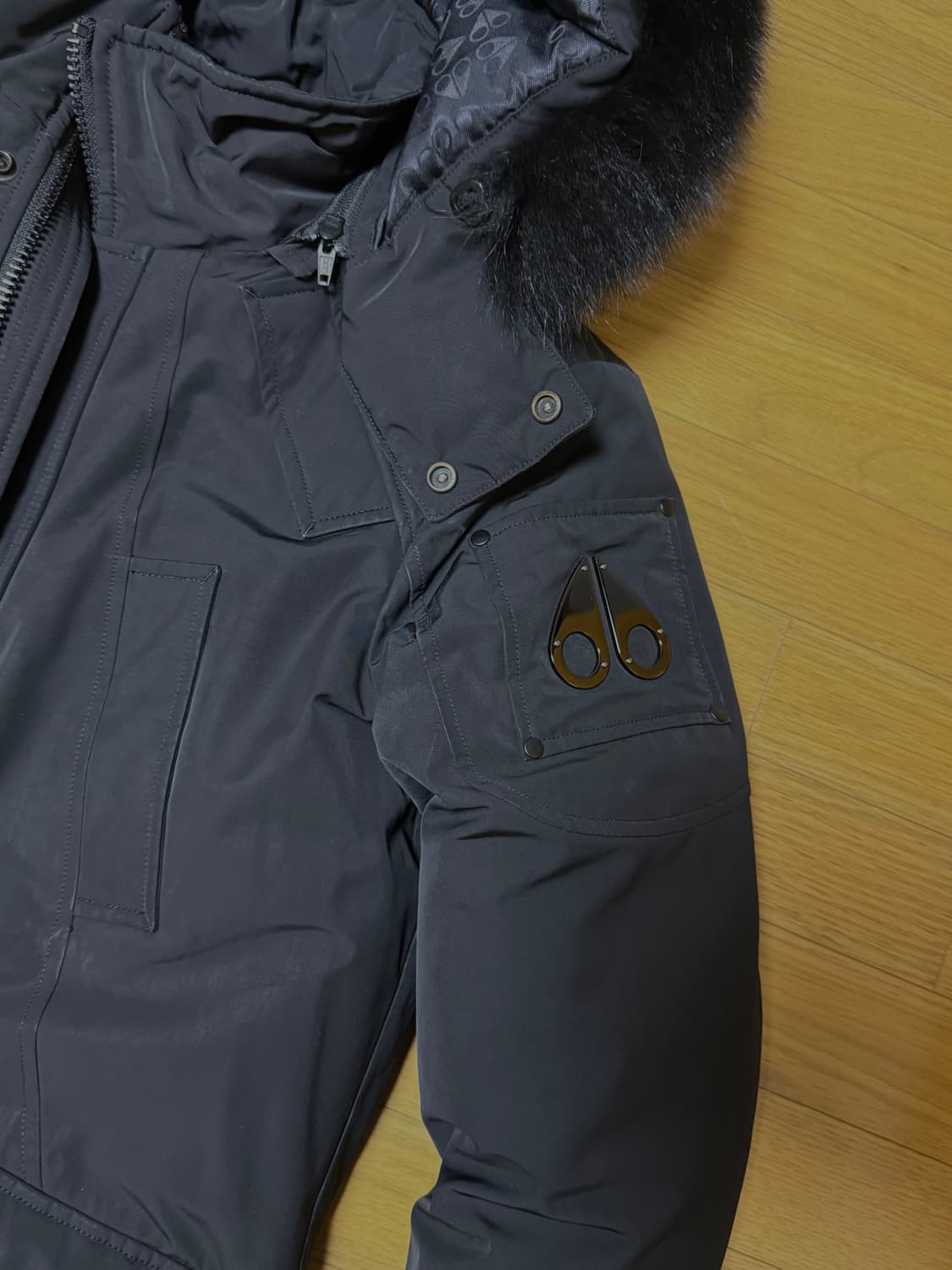 무스너클 K에디션 판매합니다 + 무스너클 옷걸이 상품이미지2