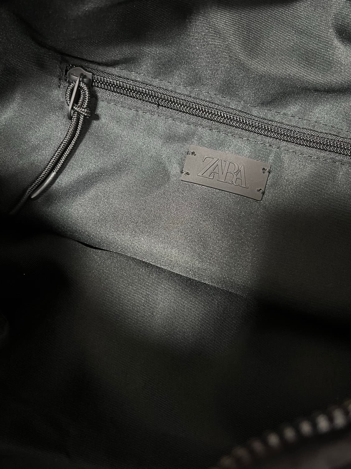 자라 패딩 크로스백 숄더백 상품이미지4