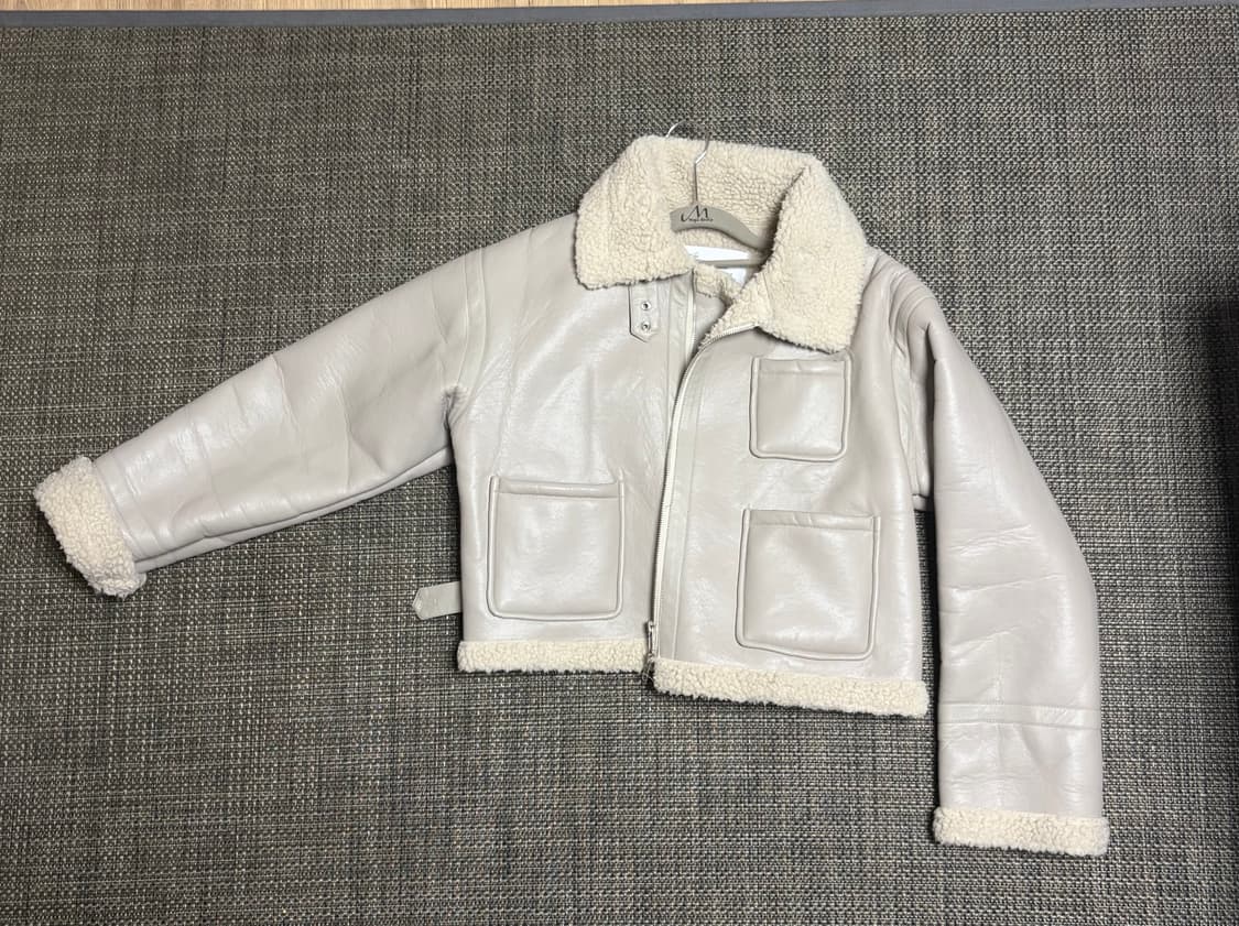 아이보리 무스탕 상품이미지1