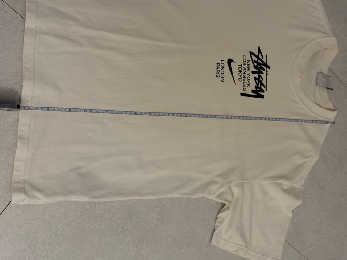 나이키x스투시 월드투어 티셔츠 화이트 US/EU M사이즈 상품이미지5