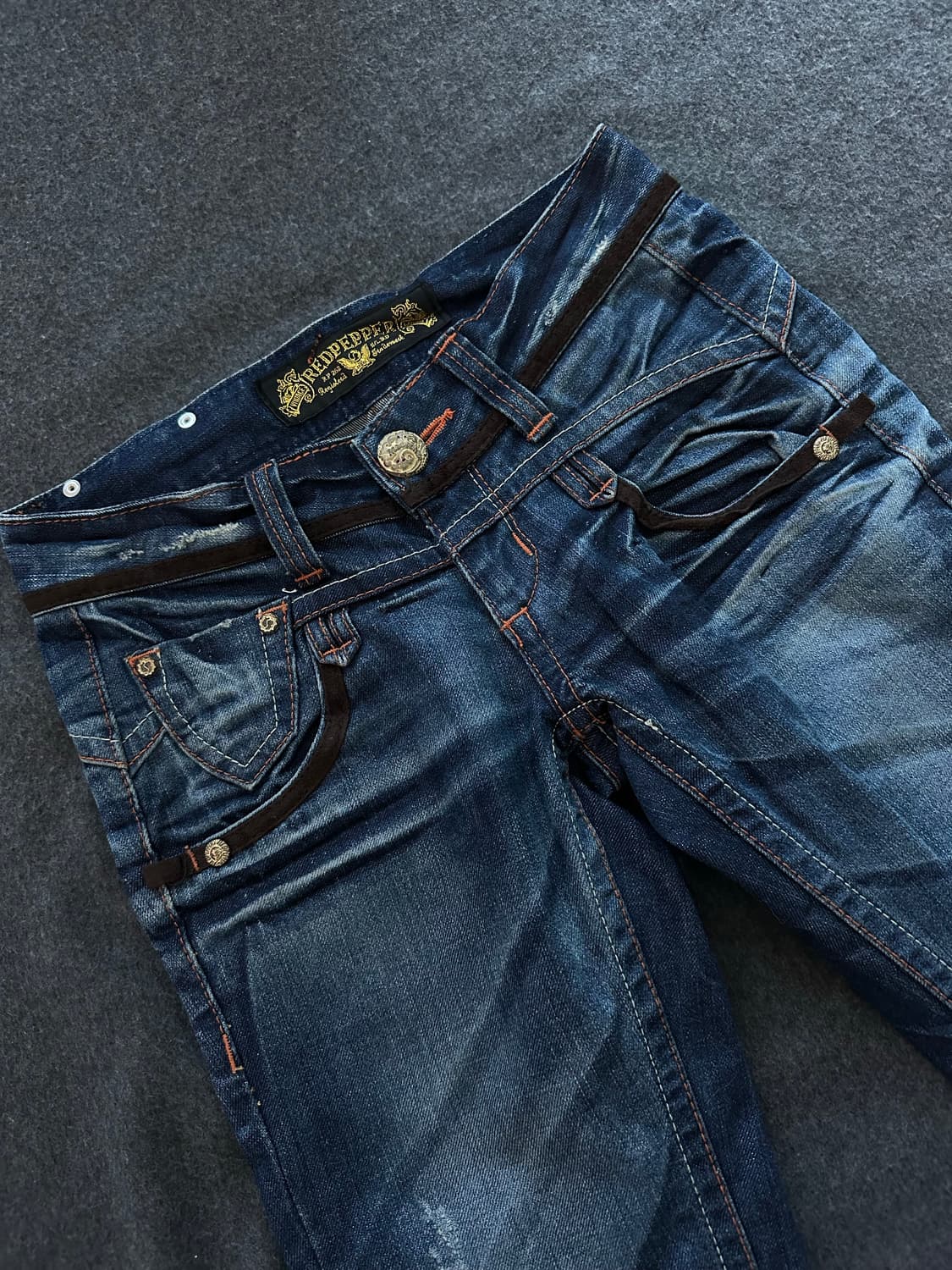 레드페퍼 해골 백패치 로우라이즈 부츠컷 데님팬츠 y2k 펑크 상품이미지3