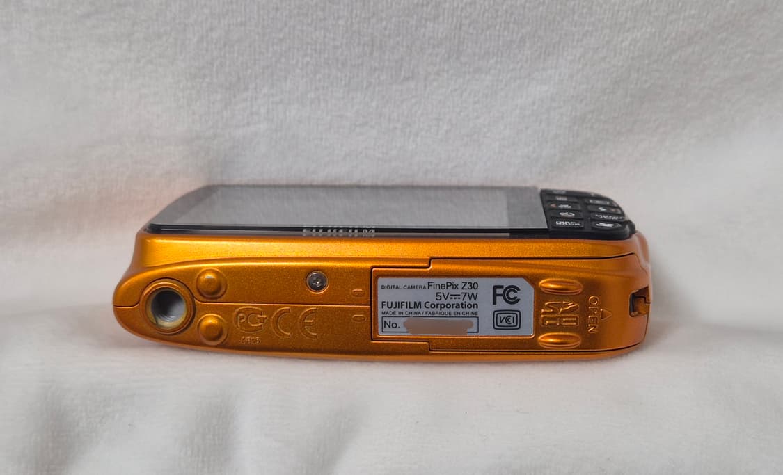 후지필름 파인픽스 Z30 오렌지 류수정 디카 판매 상품이미지5