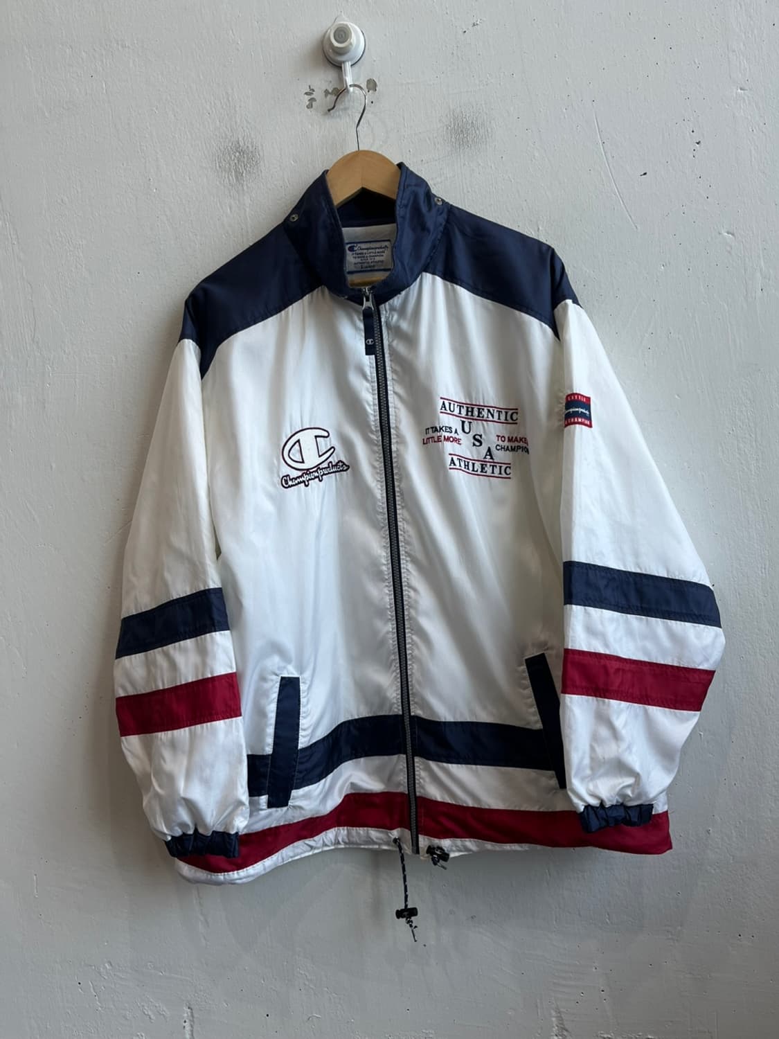 챔피온 올드스쿨 USA로고 바람막이 자켓 상품이미지1