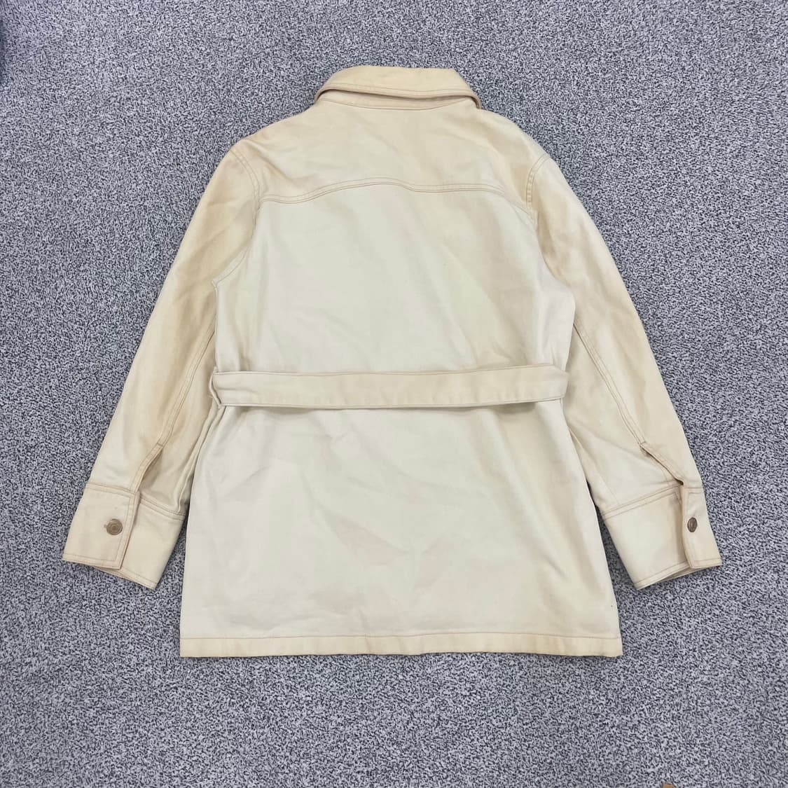 브리엘 크림 버튼 다운 라이업 코트 0105HS1 상품이미지4