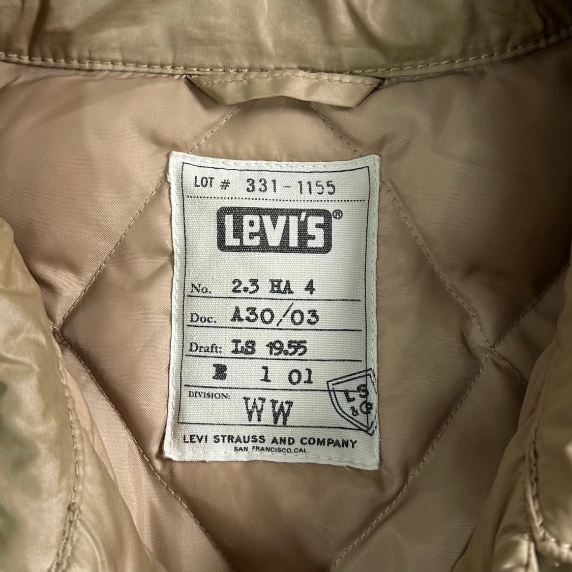 리바이스 베이지 다운 셔츠 자켓  상품이미지7