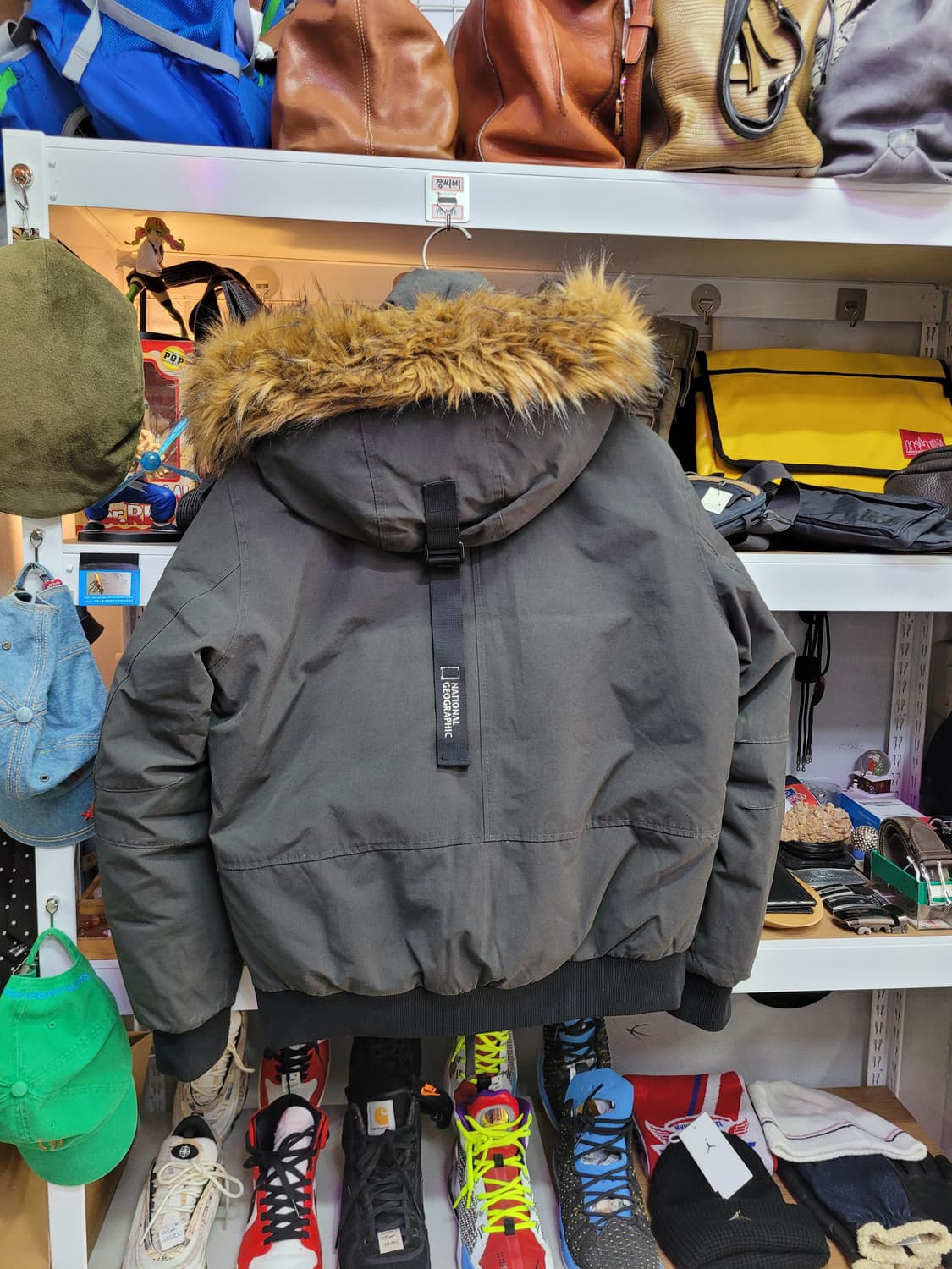 내셔널지오그래픽 퍼 패딩 점퍼 오리털 M 상품이미지2