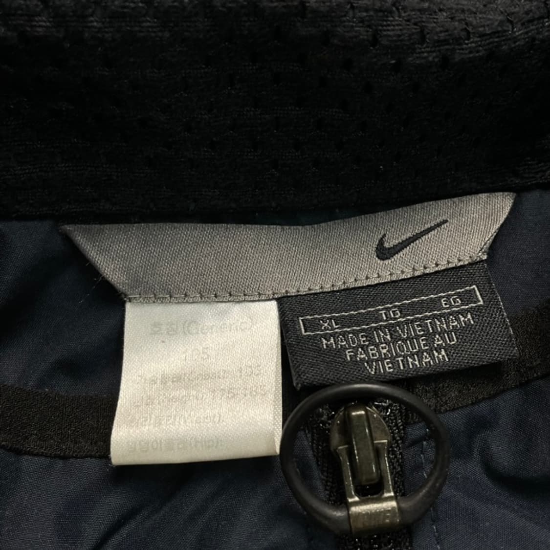 105 나이키 스우시 바람막이  상품이미지3