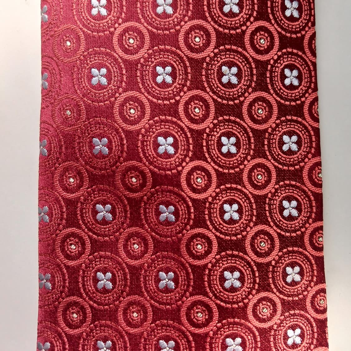 아쿠아스큐텀 넥타이 레드 플라워 패턴 S~A+등급 E896
 상품이미지6