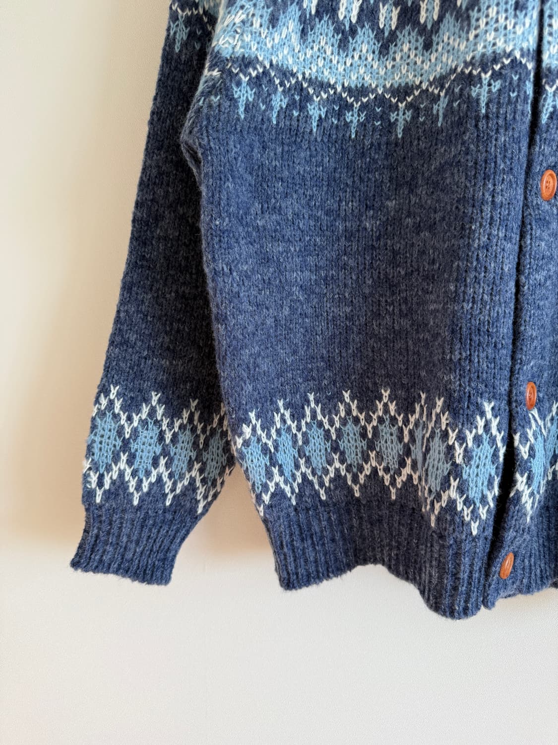 Pre owned 아가일 가디건 상품이미지3