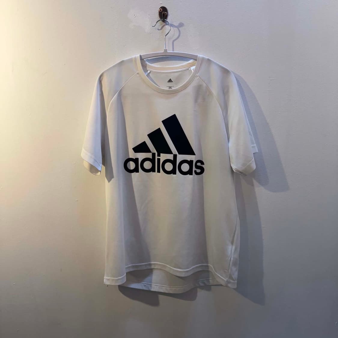 [2XL] 아디다스 빅로고 화이트 기능성 반팔 티셔츠 상품이미지1
