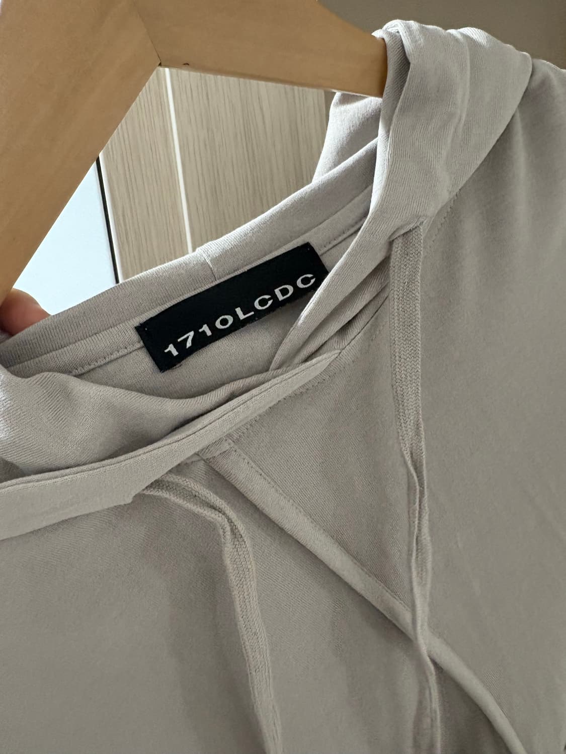 LCDC SEAM DETAIL SLIM HOODIE 상품이미지7
