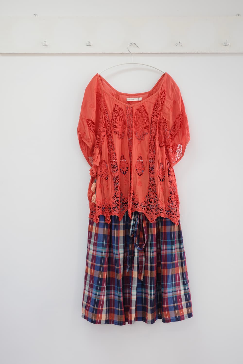 as know as de base orange blouse 상품이미지1