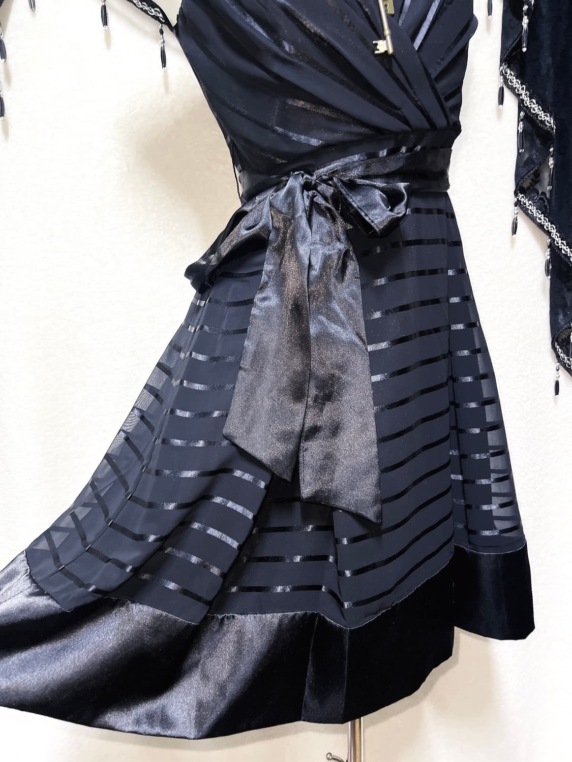 로맨틱고딕 고스펑크 로리타 로걀 갸루 블랙 레이스 새틴 리본드레스 원피스 상품이미지4