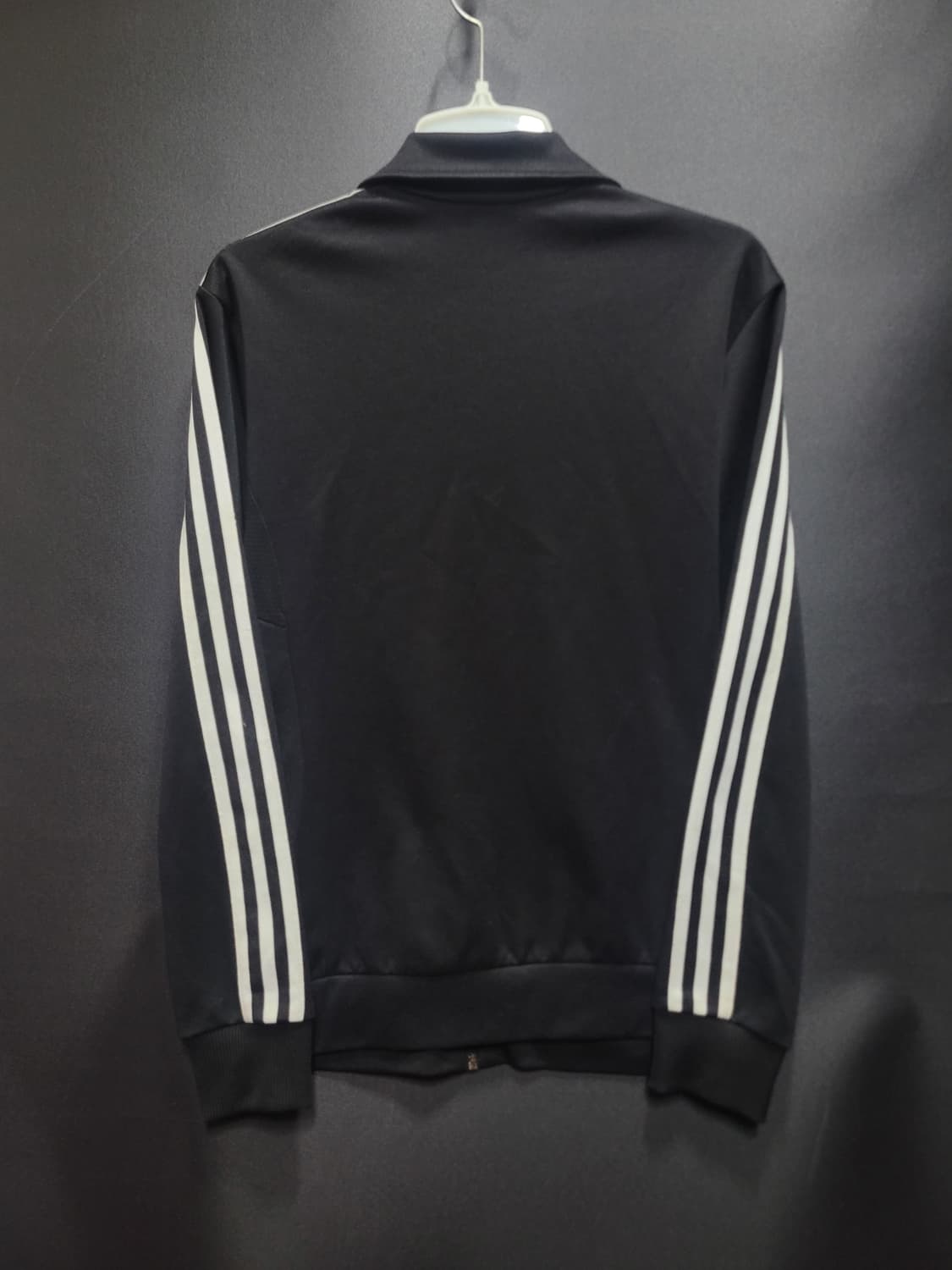 아디다스 검흰 트랙탑 져지  상품이미지3