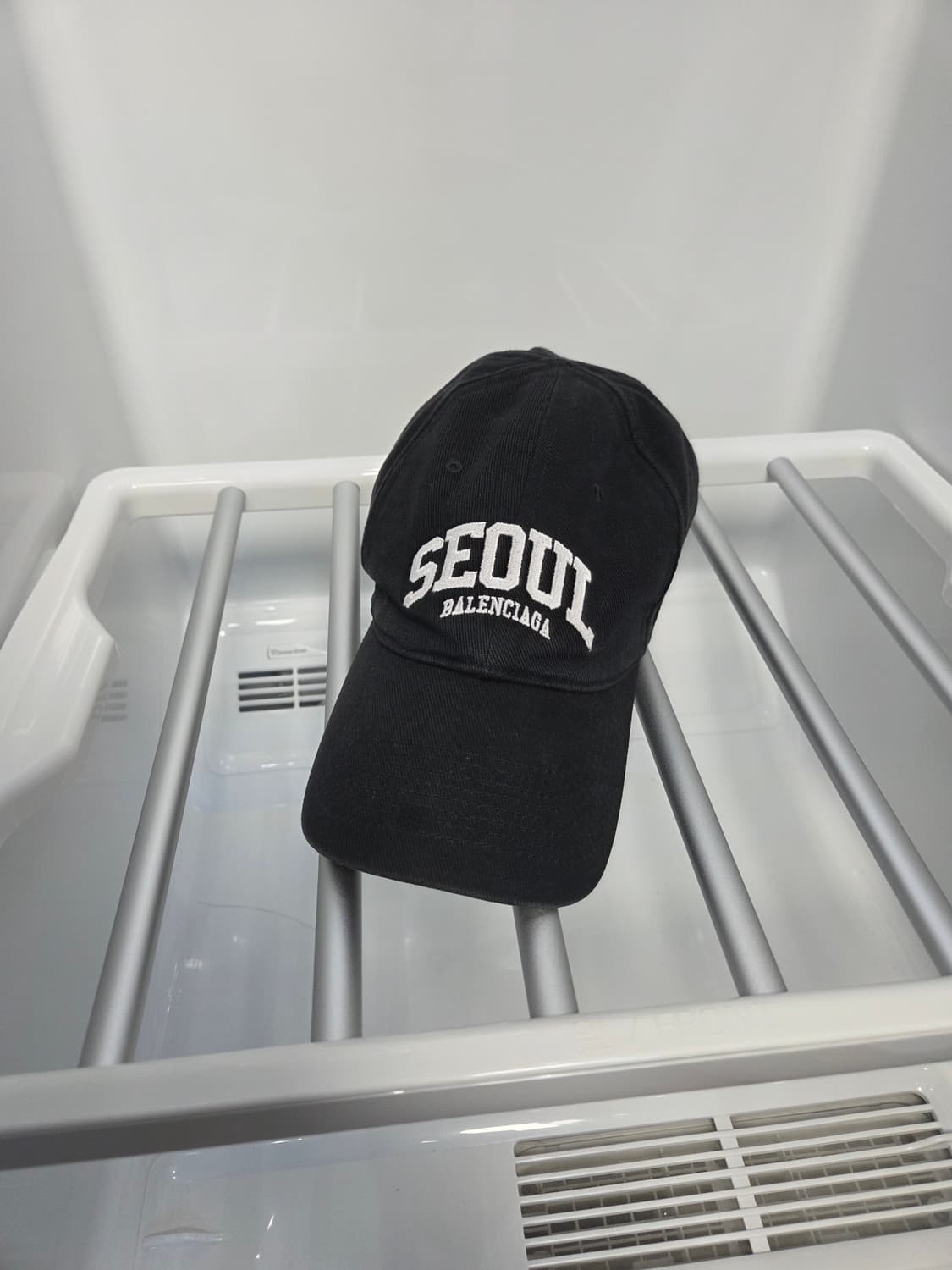 발렌시아가 서울 볼캡 상품이미지1