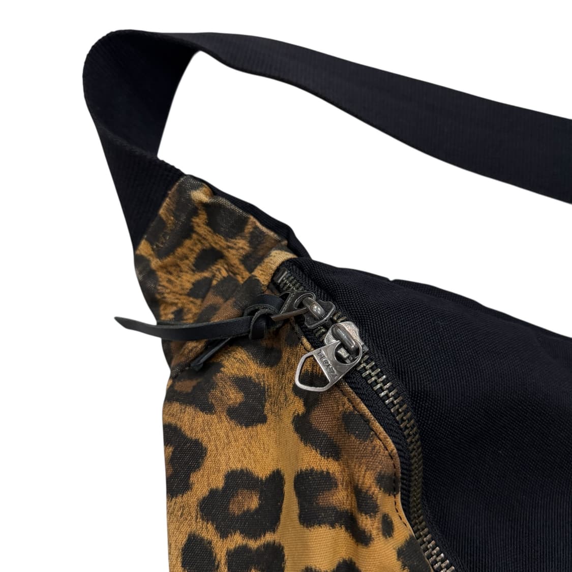 티레벨 레오파드 호피 웨이스트백 힙색 가방 상품이미지6