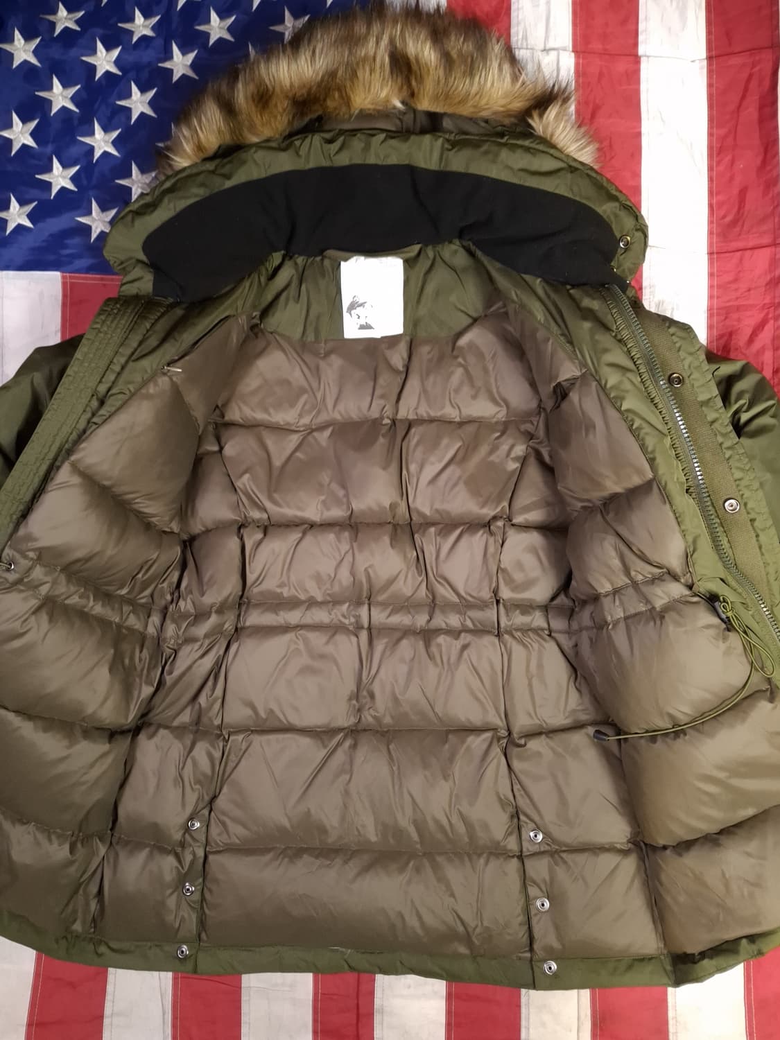 새제품급 오리지날 맥아더 RD20 로버다운패딩 상품이미지8