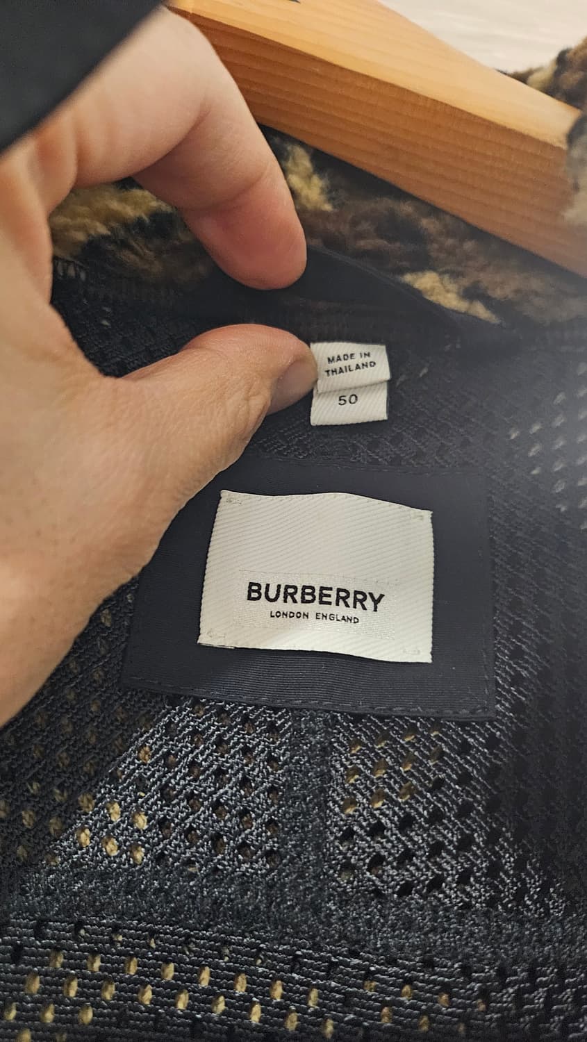 [50(100~105)] 버버리 TB 모노그램 패턴 브라운 후리스 자켓 상품이미지3