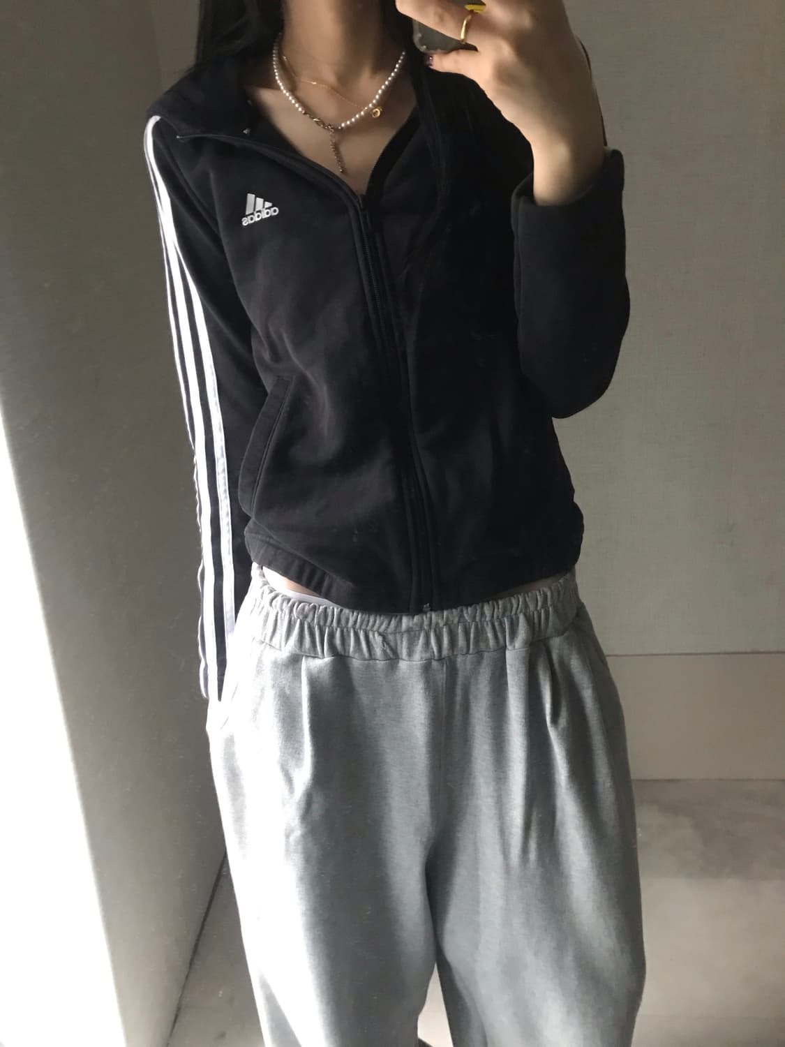 아디다스 블랙 슬림핏 후드집업 상품이미지5