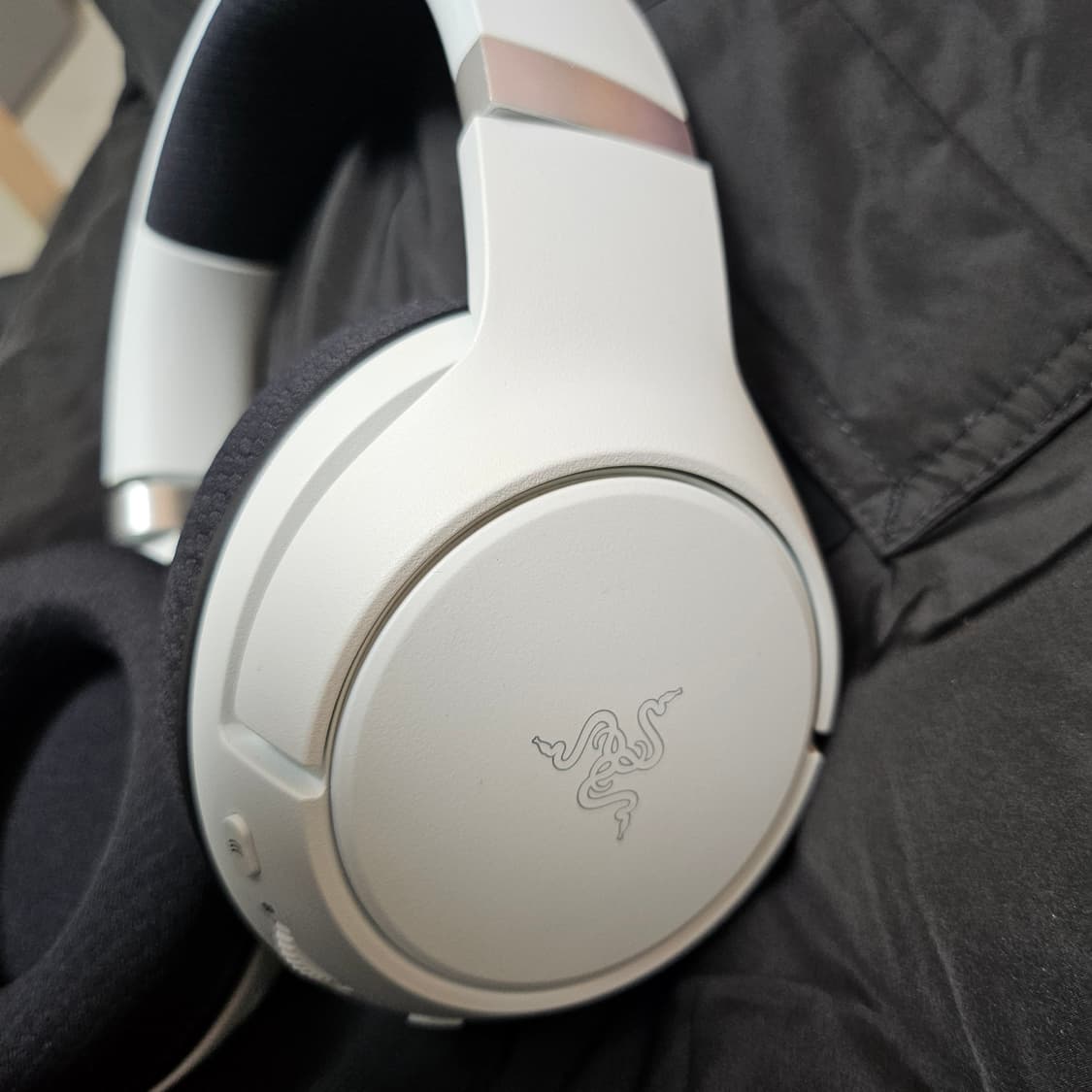 레이저 카이라 프로 헤드셋 화이트 판매 상품이미지3