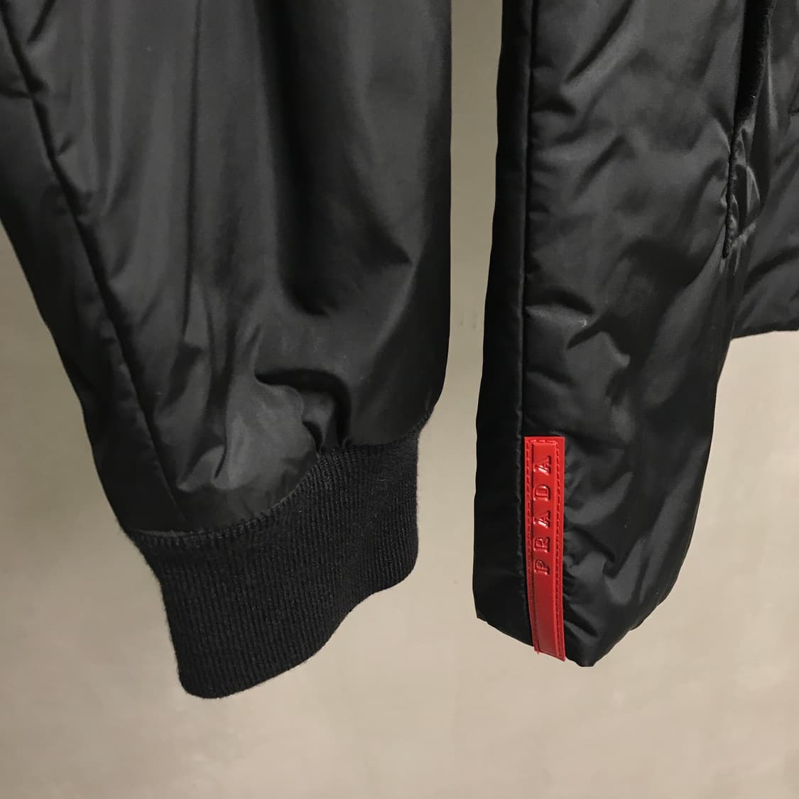 프라다 블랙 봄버 자켓 42 상품이미지4