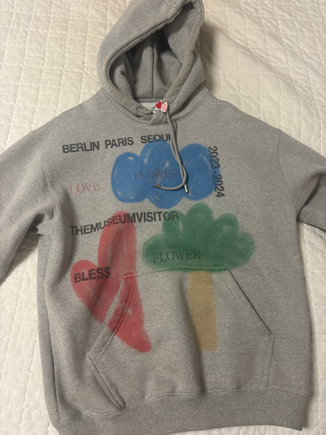 더뮤지엄비지터 후드티 상품이미지1