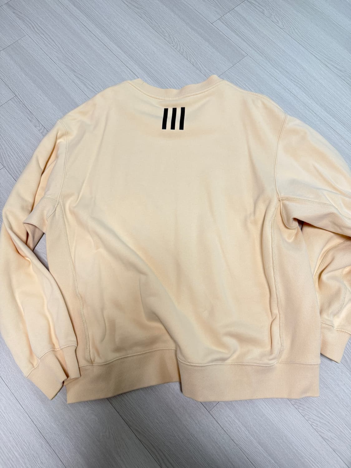 아디다스 맨투맨 상품이미지2