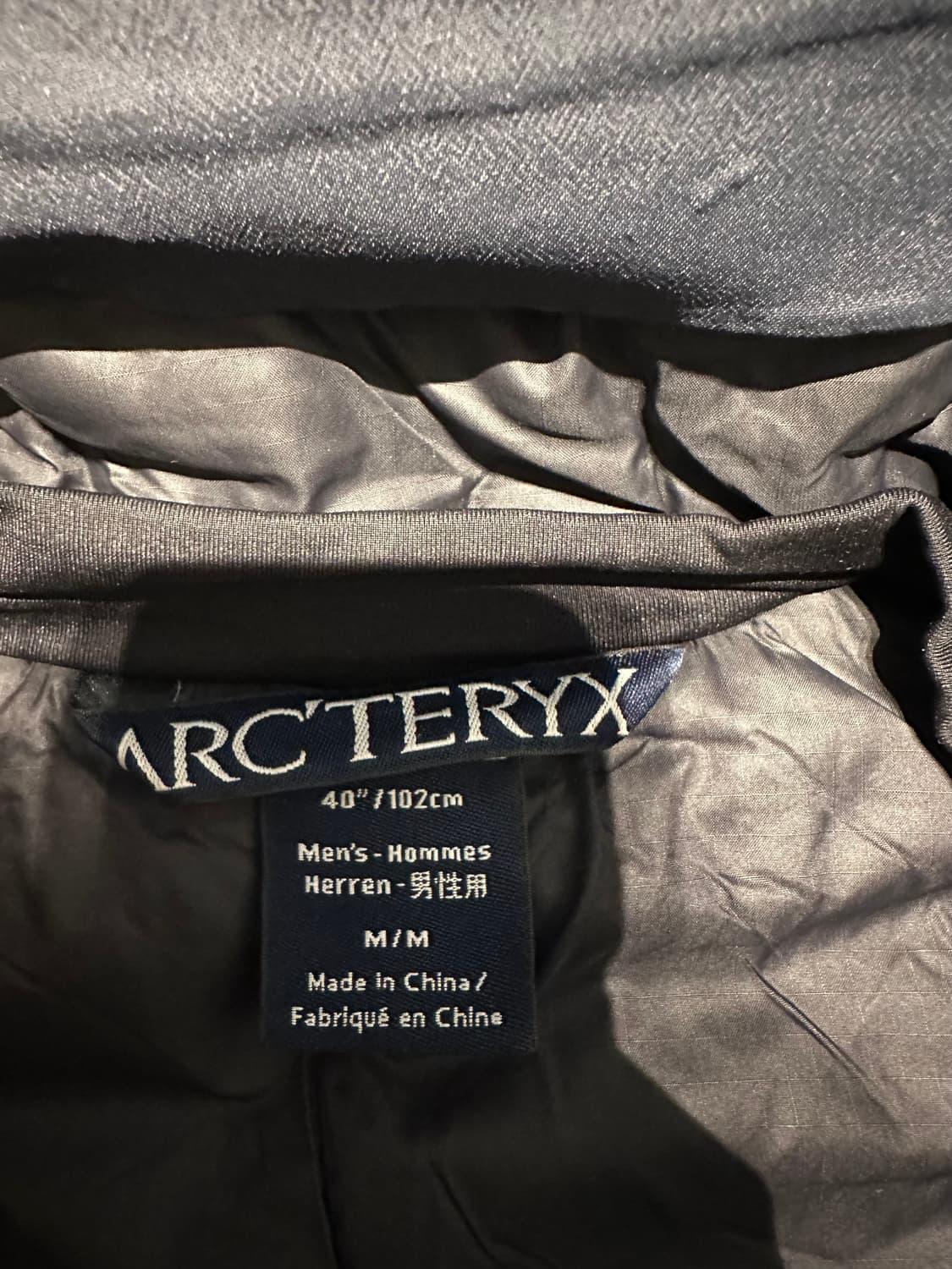 아크테릭스 알파 sv 패딩 m 상품이미지4