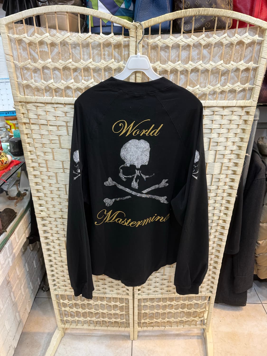 95-100 정품 마스터마인드 월드 맨투맨 팝니다 상품이미지10