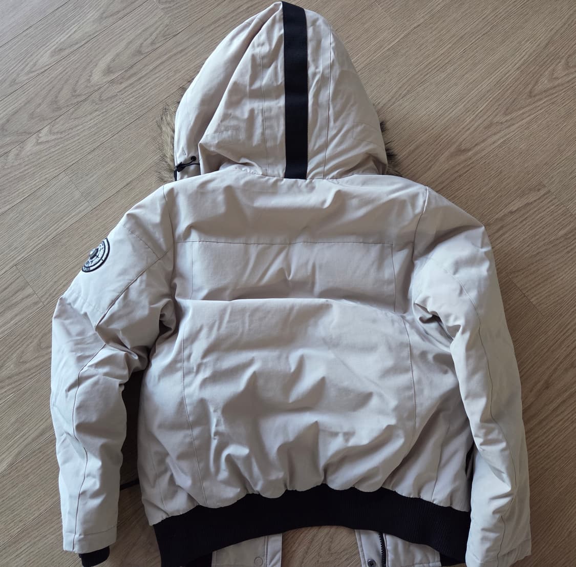 (네고가능)네파 패딩 상품이미지1