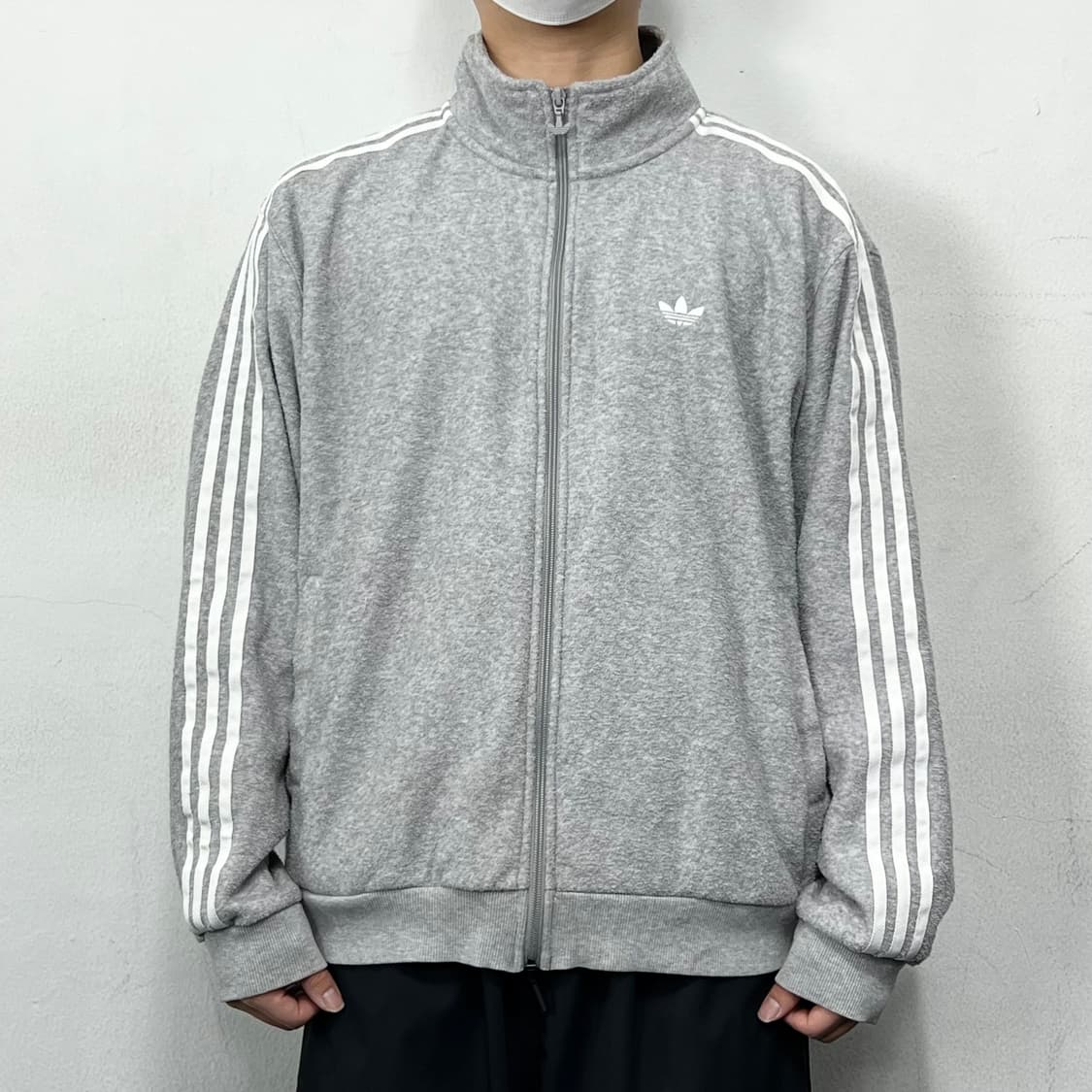 아디다스 삼선 오버사이즈 부클자켓 그레이 상품이미지2