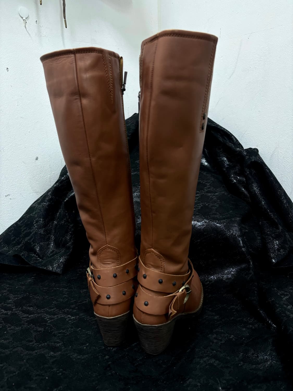 “Vintage” Y2K Mood Bondage Strap Studded 상품이미지6