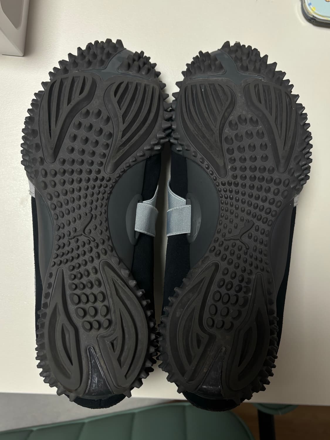 산산기어 푸마 모스트로 플랫 다크 그레이 상품이미지3