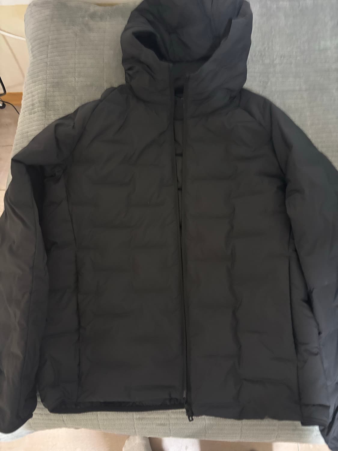 유니클로 퍼프테크 블랙 xl 상품이미지3