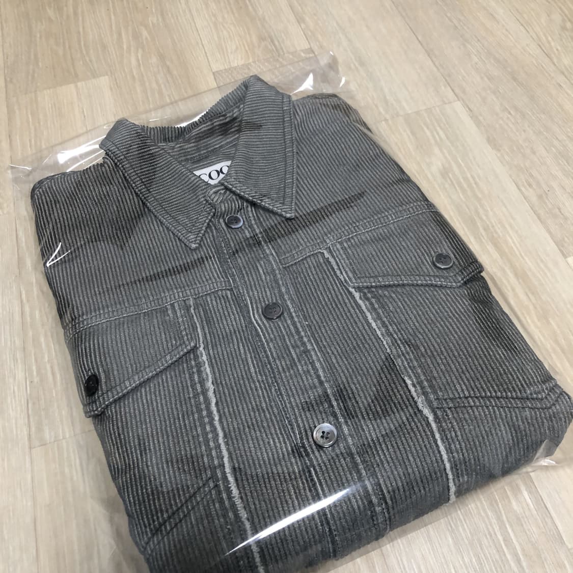 (L) 새상품 쿠어 COOR 그라데이션 프린티드 크롭 셔츠 투톤 그레이 상품이미지10