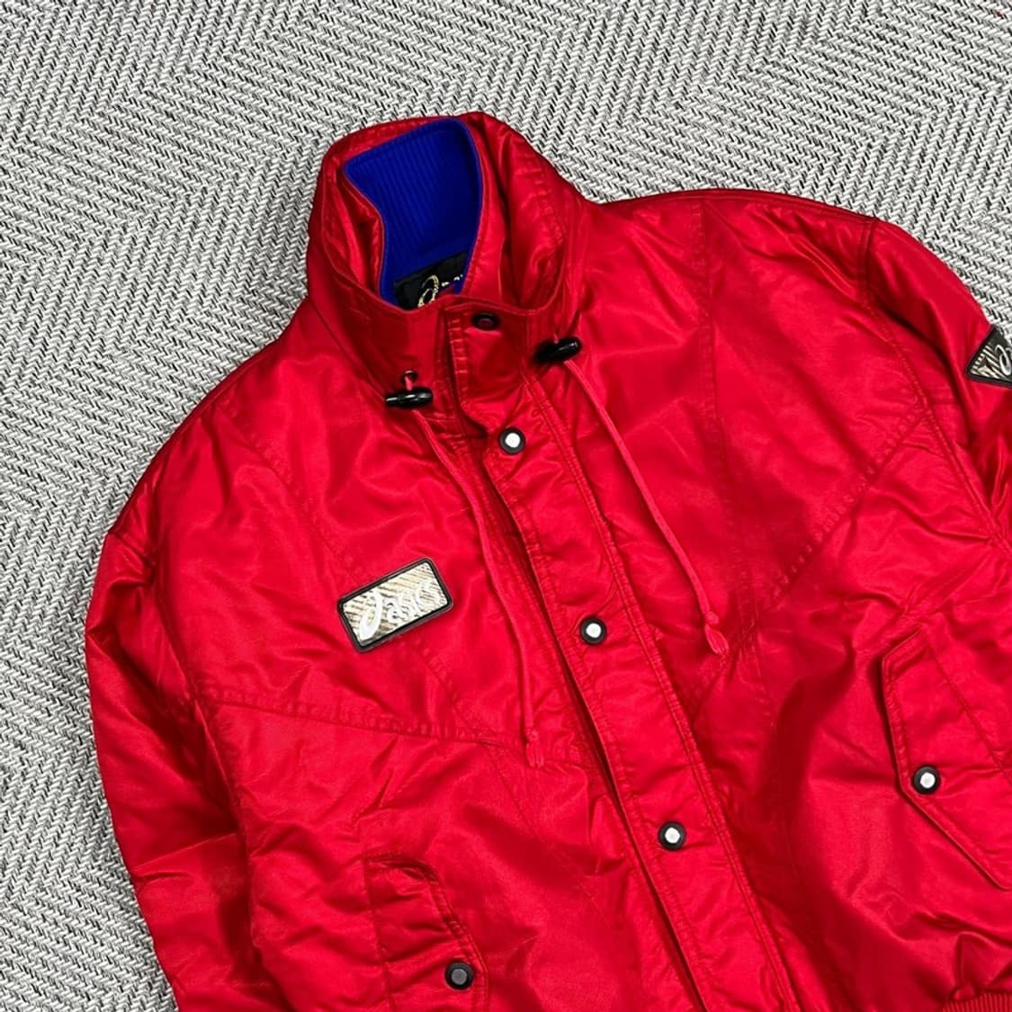 아식스 올드스쿨 봄버자켓 v0862  상품이미지3