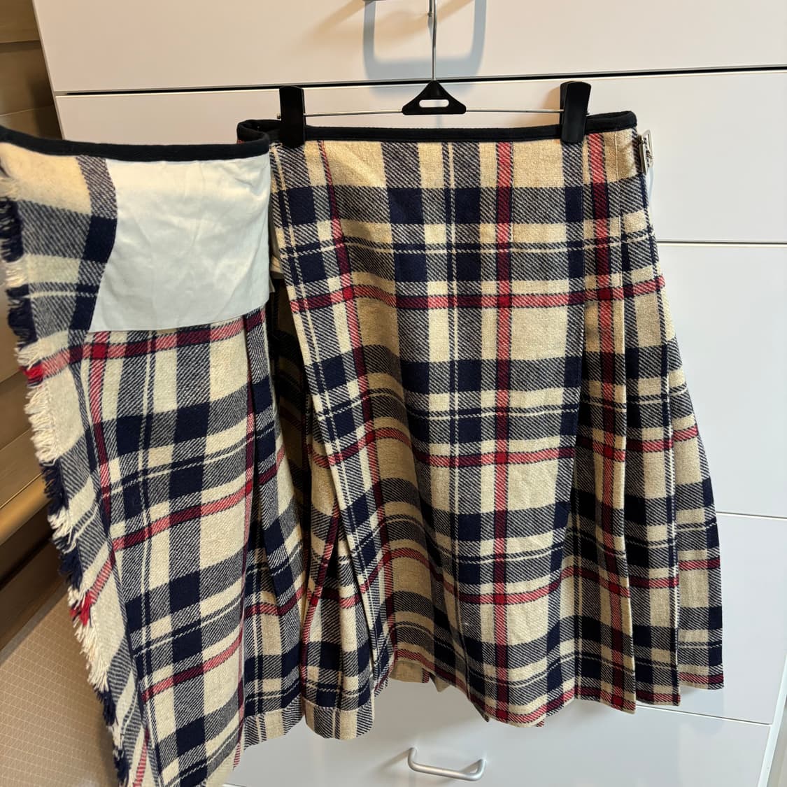 마가렛호웰 MHL 울100% 타탄체크 랩 스커트 상품이미지5