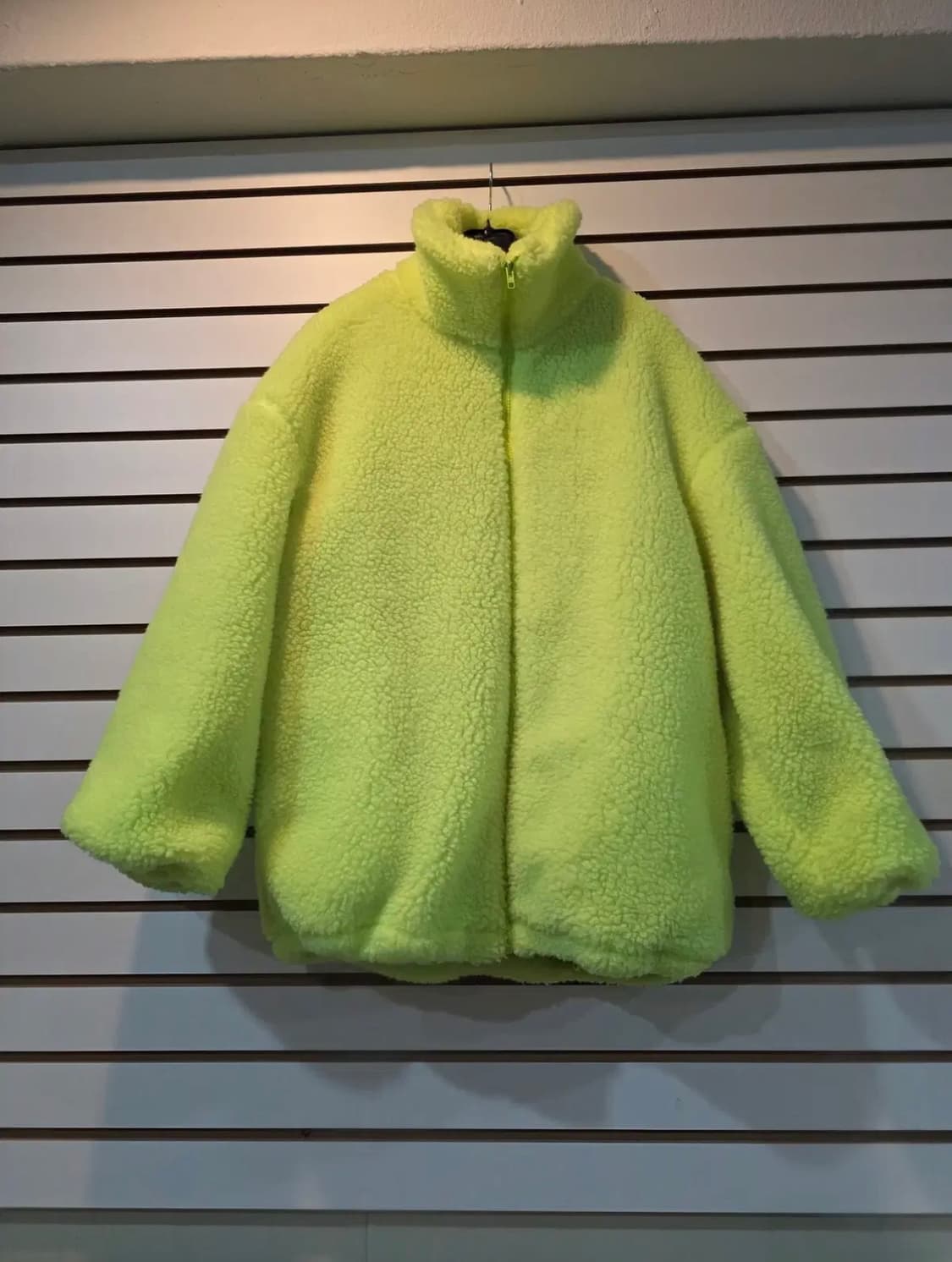 형광 후리스 상품이미지2