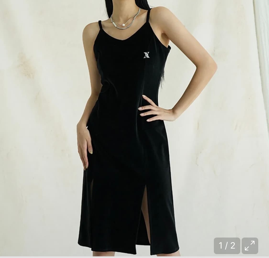 어반드레스 Veloa Sleeveless Dress BLACK 상품이미지1