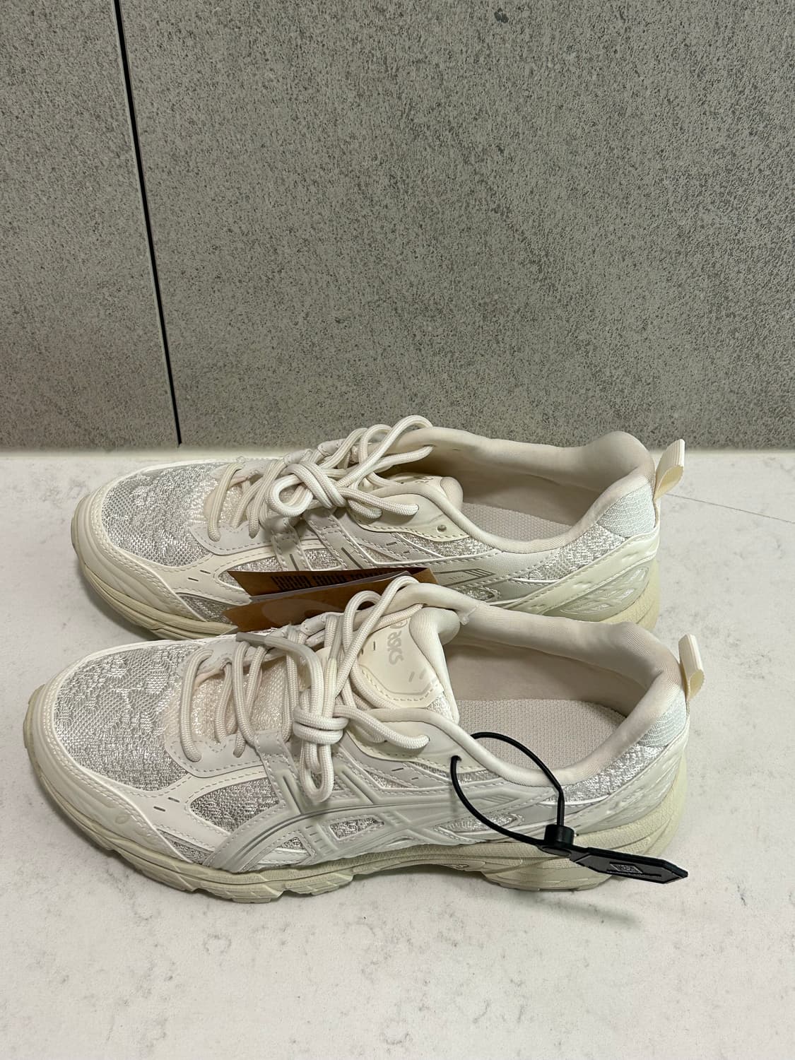 아식스 젤  누노비키 크림 퓨어 실버 상품이미지4